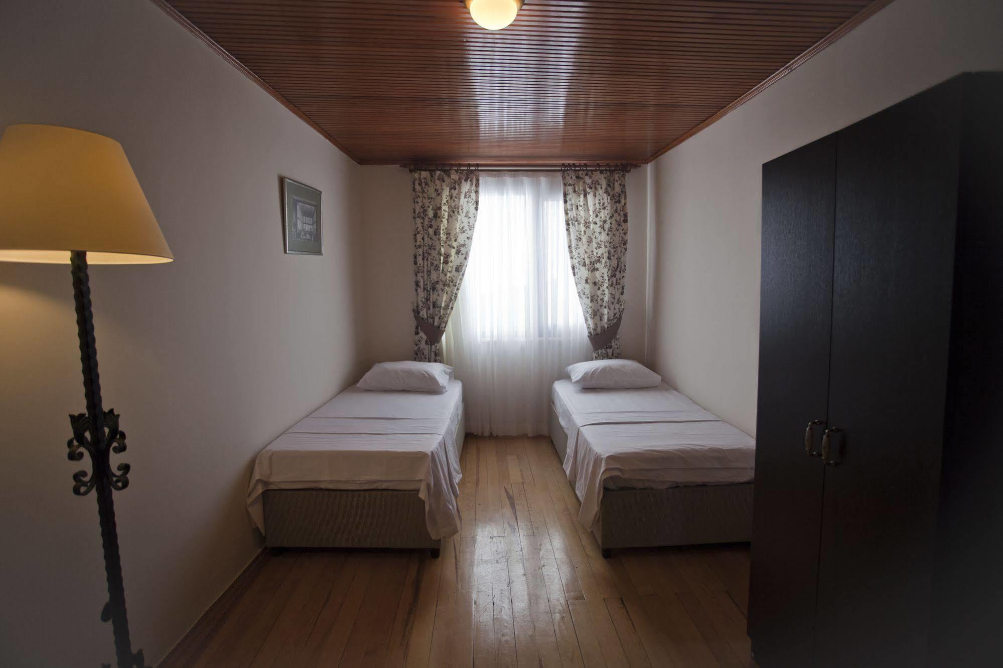 Veni Vidi Dormi Hostel Istanbul Exterior photo